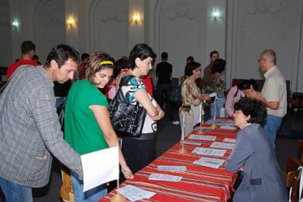 Peste 18.000 de locuri de muncă vacante în toată ţara